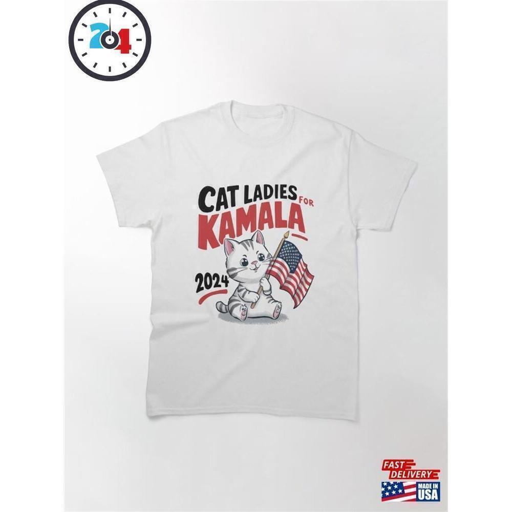 Childless Cat Lady Kamala Harris 2024 Political T-Shirt